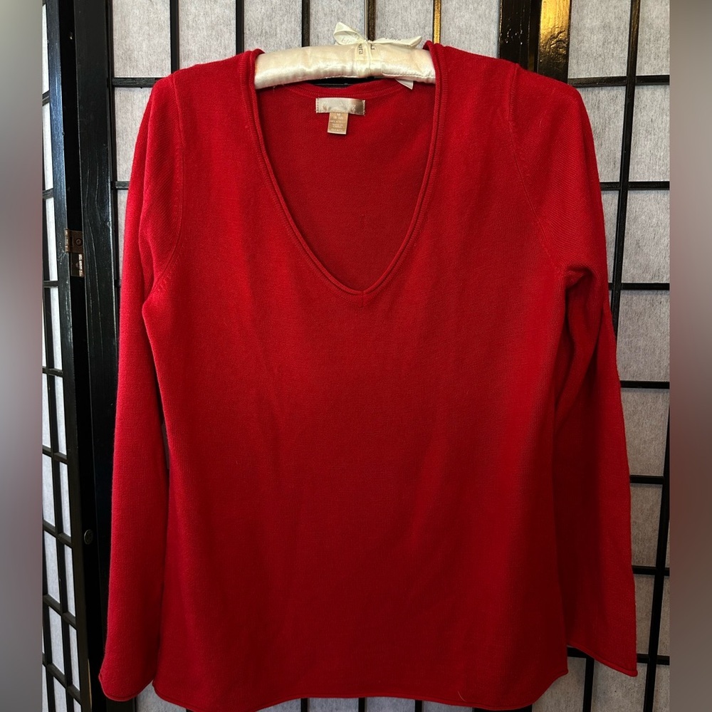 White stag sweater